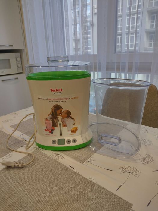 Йогуртниця Tefal Lacteo YG260132