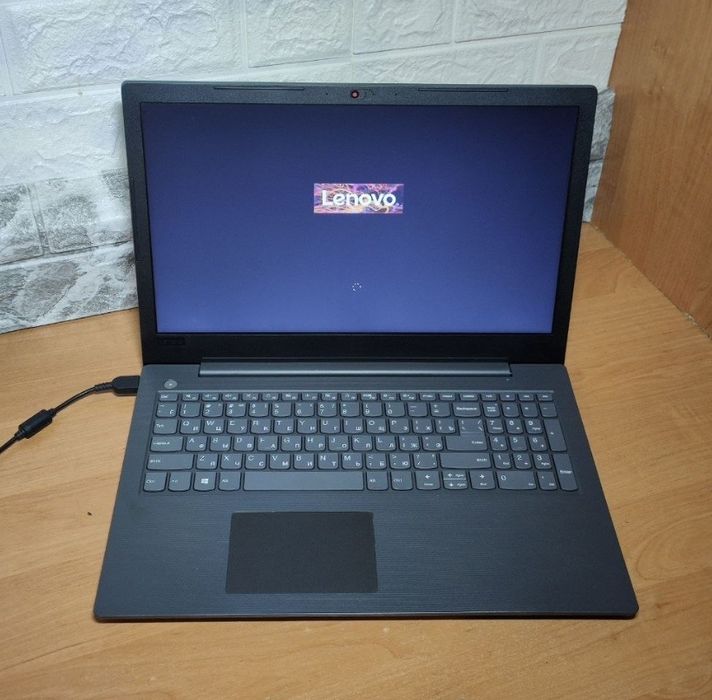 Продам ноутбук Lenovo V130-15IKB