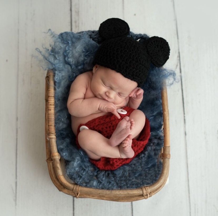 Roupa para bebé RN Mickey Mouse em Croché