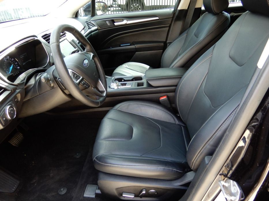 2020 Ford Fusion Titanium повний привід 4х4