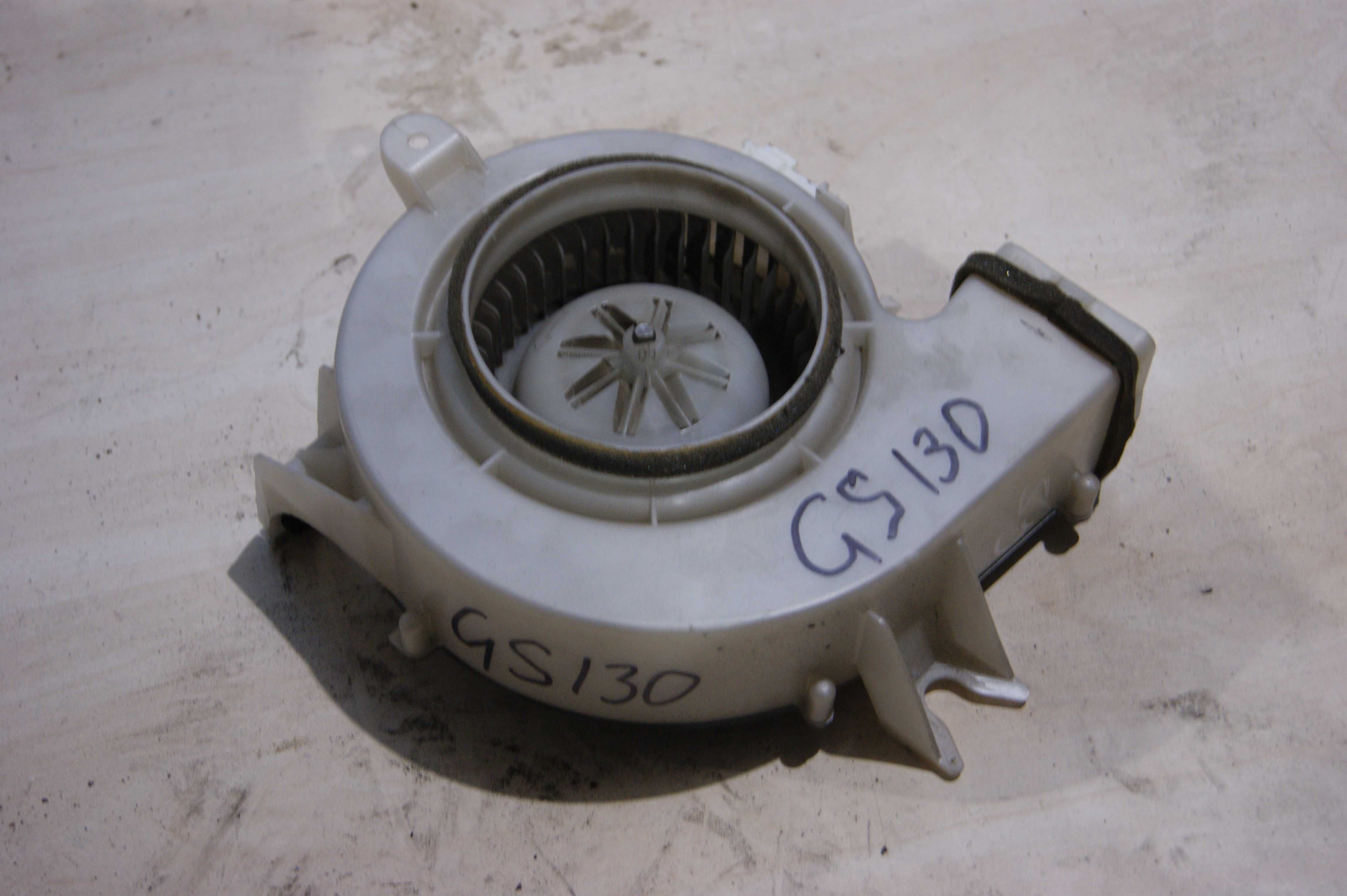 Моторчик печки вентилятор Lexus GS300 2005-2011