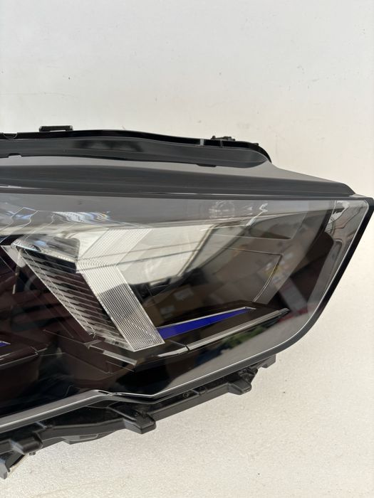 BMW X2 U10 lampa prawy przód prawa przednia FULL LED shadow