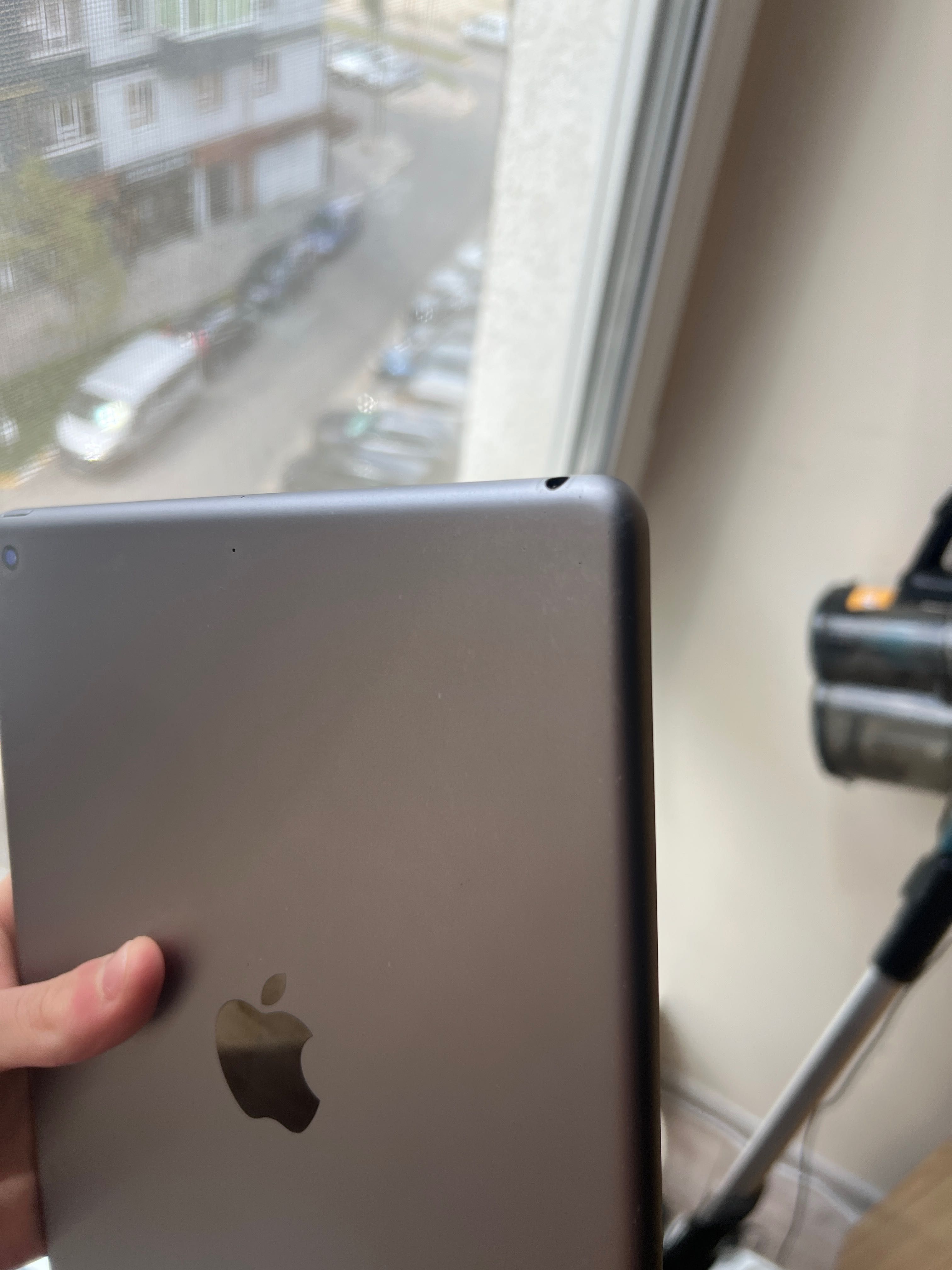 iPad 6 128gb WiFi