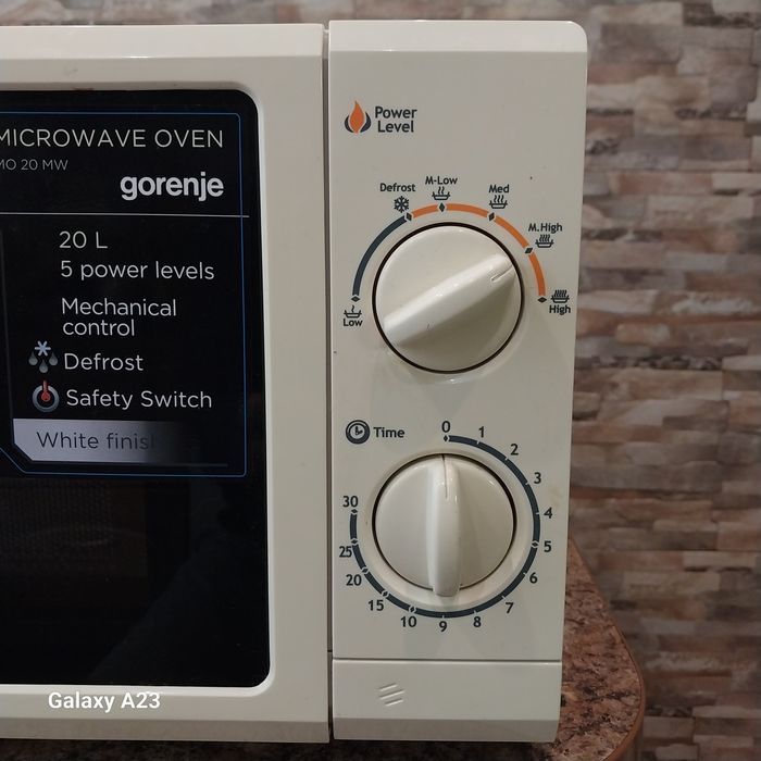 микроволновка без гриля (робоча)