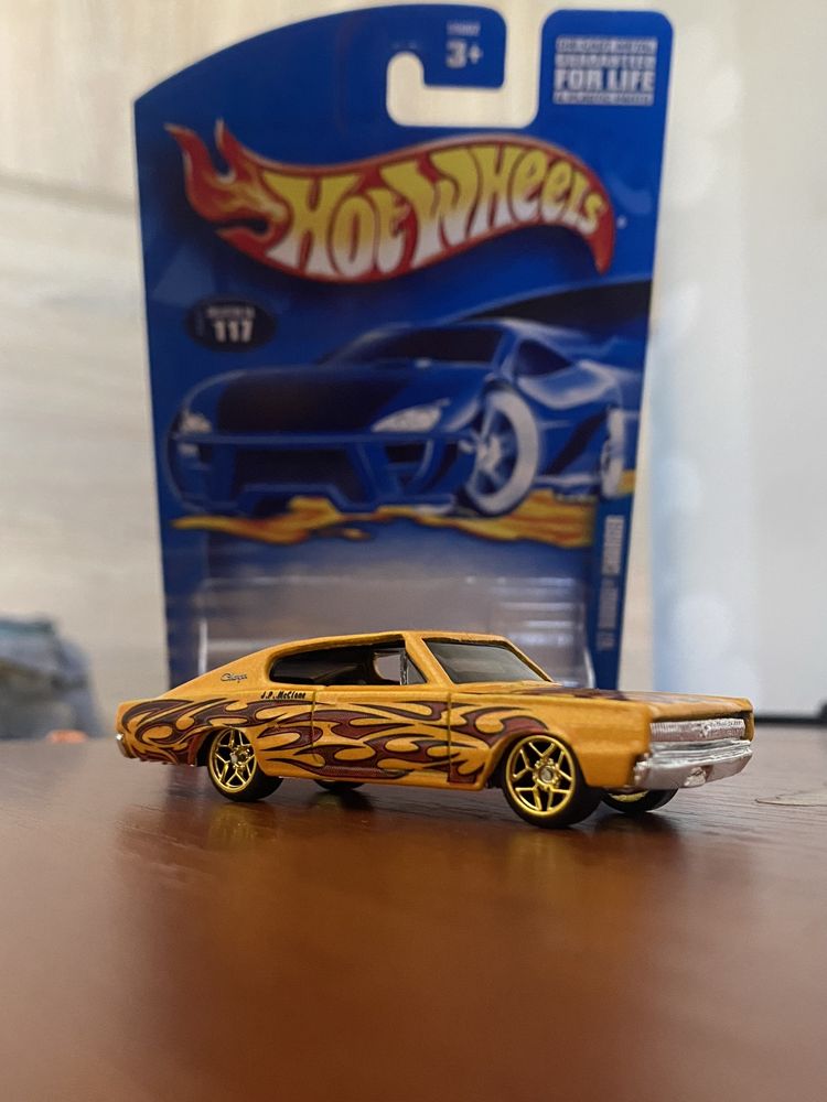 Hot wheels хот вілс