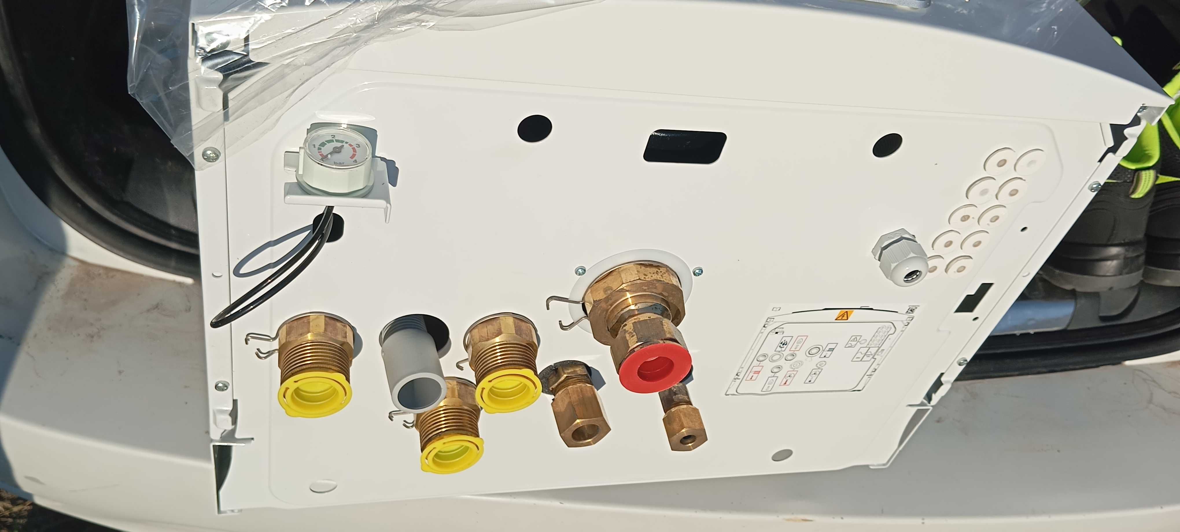 Pompa ciepła Bosch 3400i AWS 14 B