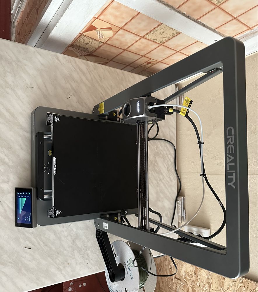 Продам 3D принтер Creality