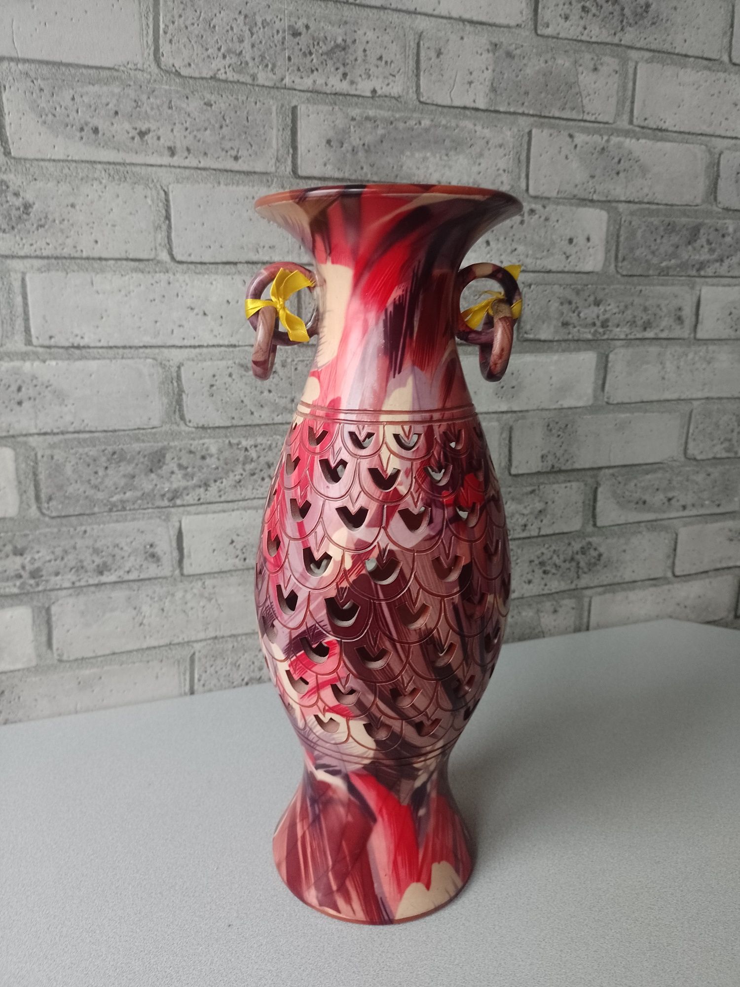 Duży ceramiczny ażurowy wazon chiński