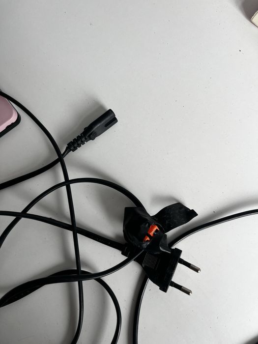 Laptop Acer Aspire E5-575G i3-6006U 4GB RAM GeForce 940MX 240GB SSD