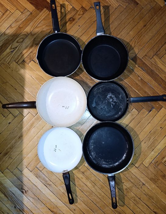 Казан сковородки.