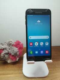 Смартфон Samsung J3 J330F