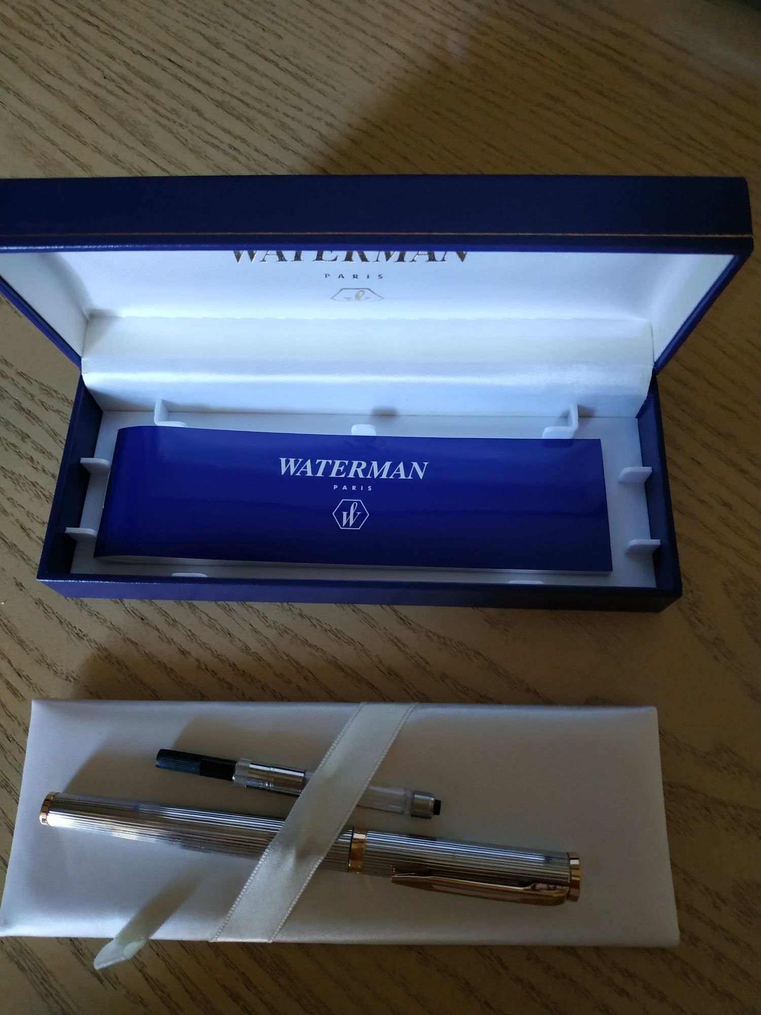 Ручка Waterman з золотим пером