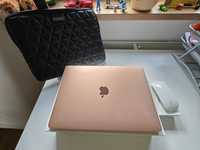 MacBook Air M1 8Gb 256Gb Pokrowiec Guess Magic Mouse Gold Złoty