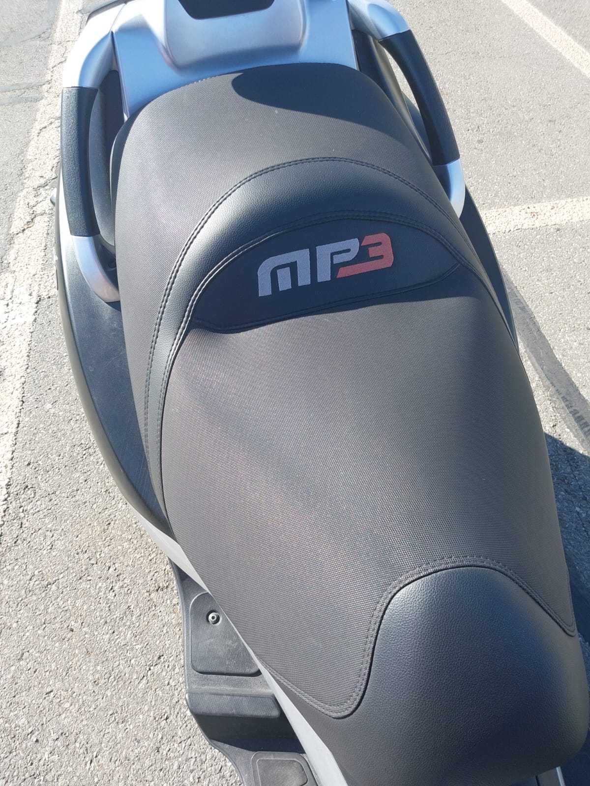 Sprzedam skuter piaggio MP3 400
