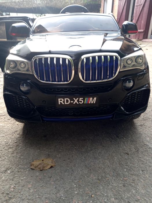 Електромобіль  БМВ