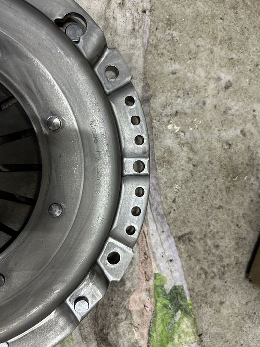 Комплект щеплення mercedes , мерседес sachs 3000317001 w124 w201 w202