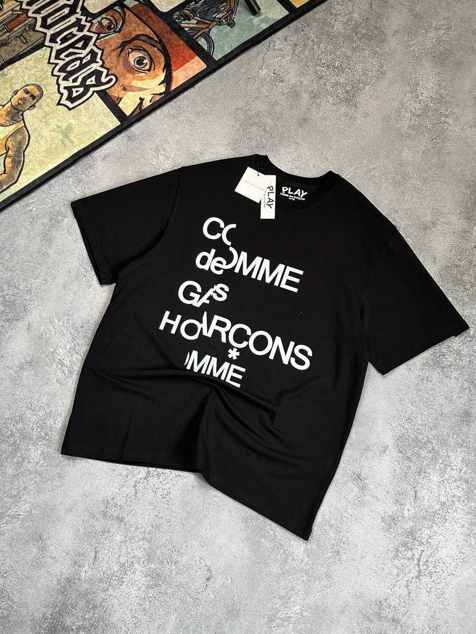 Чорна Футболка PLAY з бірками (Comme des garcons)