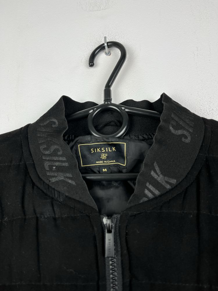 Czarna kurtka pikowana męska puchowa SikSilk rozmiar M fit L urban
