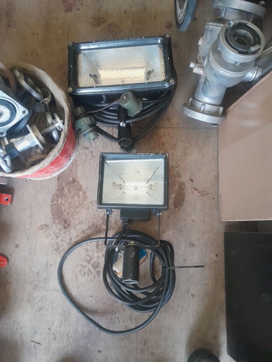 Lampa Halogen...
