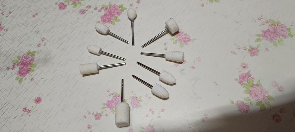 Frezy do polerowania paznokci