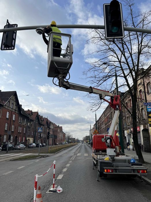Wynajem Zwyżki z operatorem Ruda Śląska/Śląsk