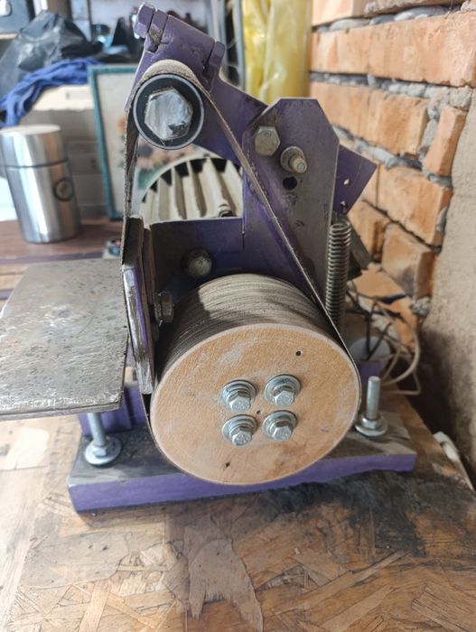 Гриндер 1.1 кВт 220в