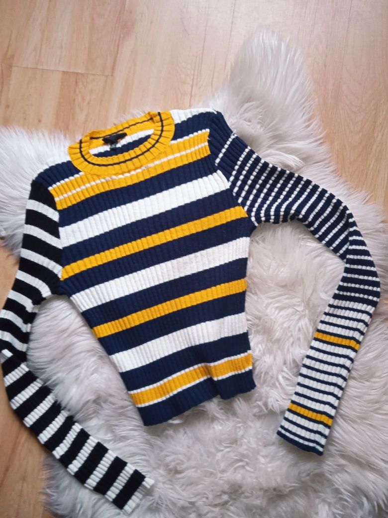 Sweter paski S M