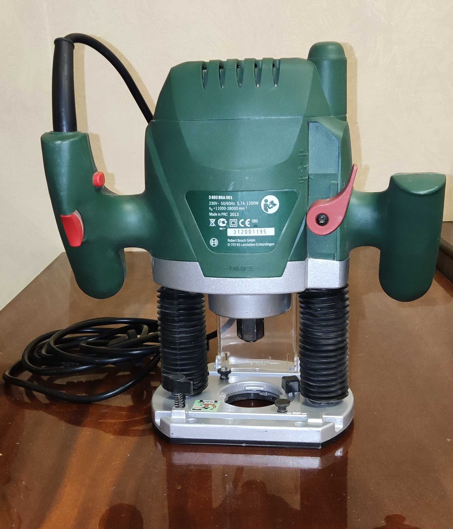 Фрезер Bosch POF 1200 AE