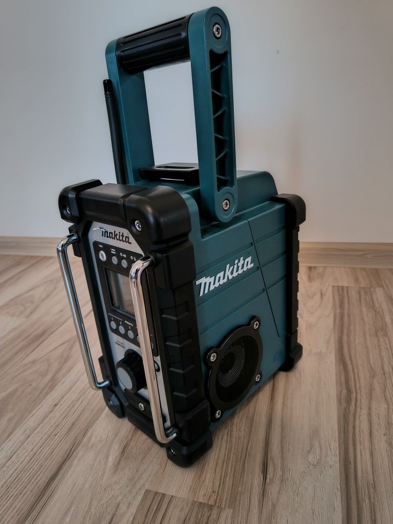 Radio Makita BMR 102