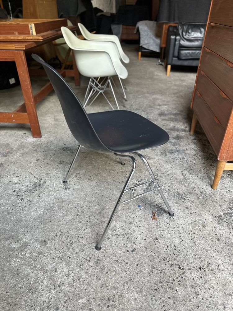 Krzesło Vitra Eames DSS oryginał