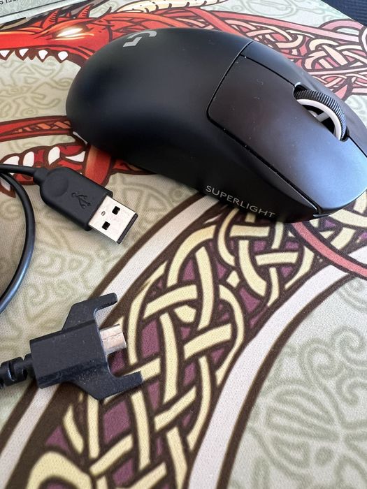 Vendo Rato Wireless Logitech  G Pro X Superlight - como novo!