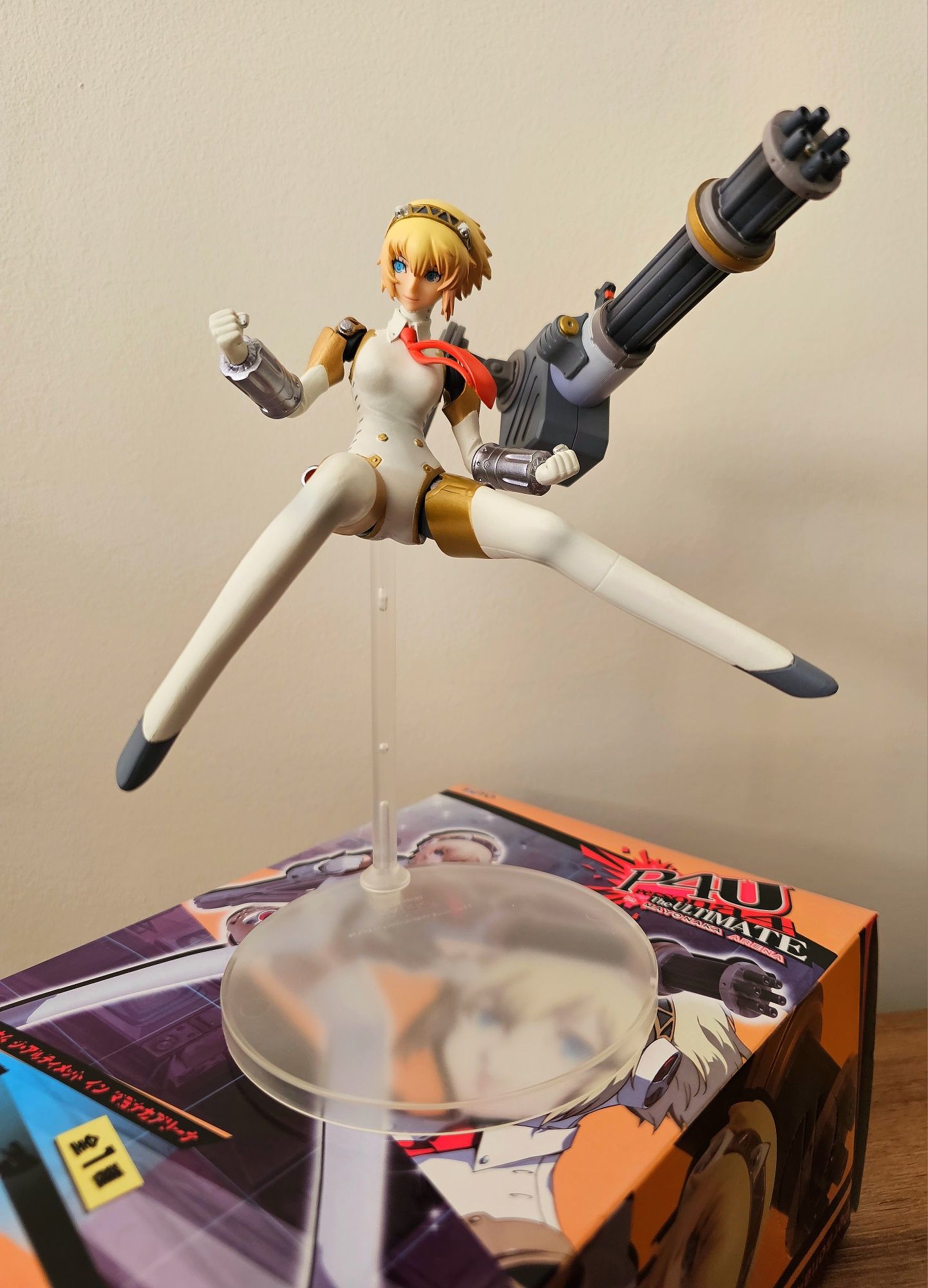 Persona 4 Ultimate Aigis Figura