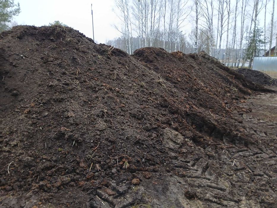 Torf ogrodniczy ziemia ogrodowa