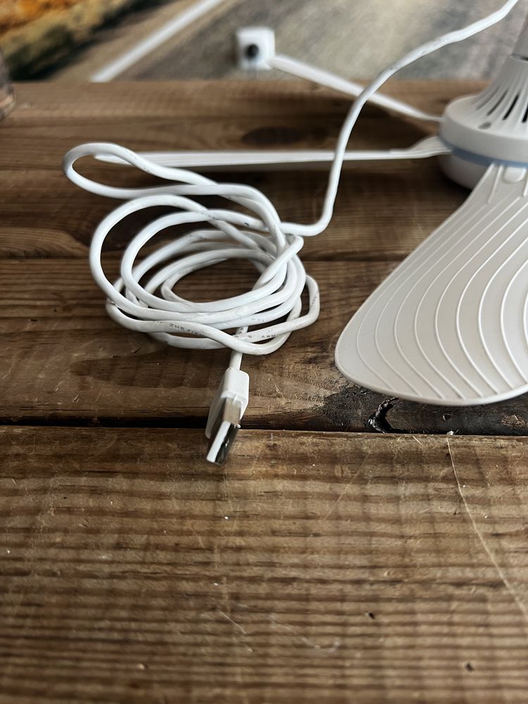 Ventoinha potente USB para autocaravana como nova