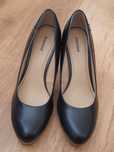 Buty damskie na obcasie