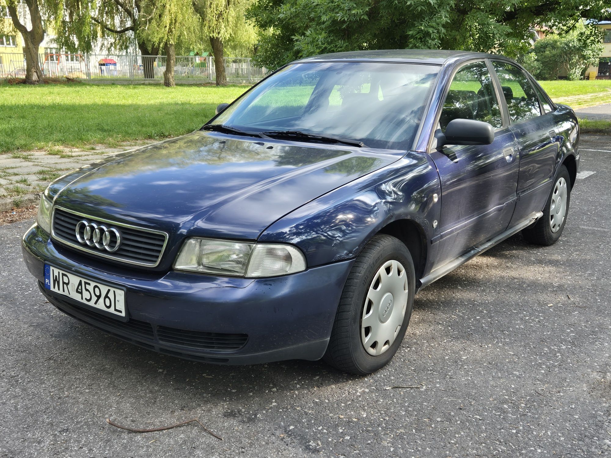 Audi A4 B5 1.6 benzyna Automat