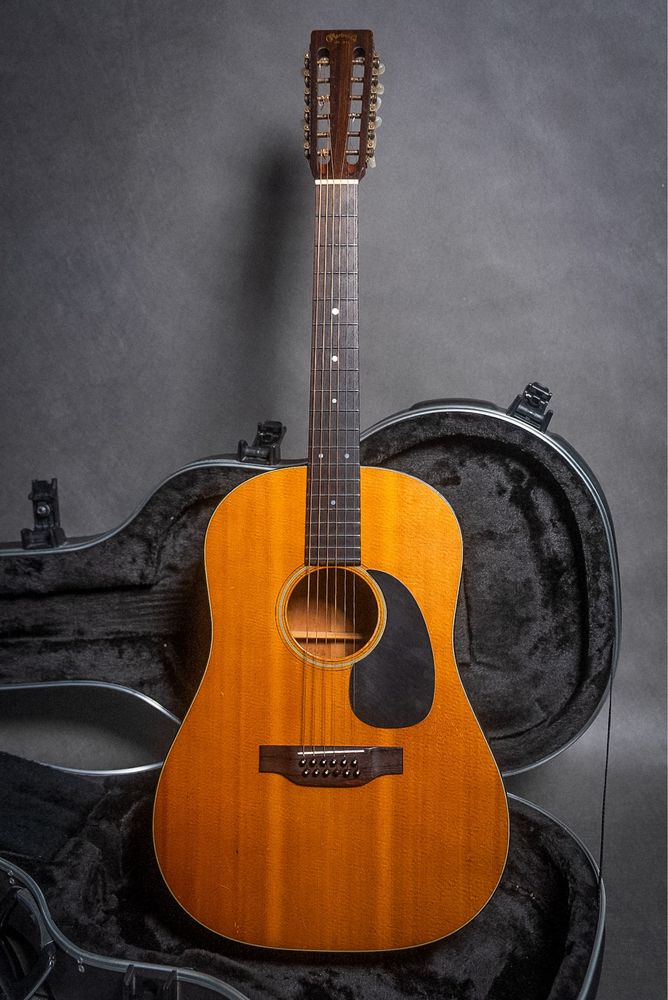 Gitara elektroakustyczna Martin D-12-20 z 1971 roku