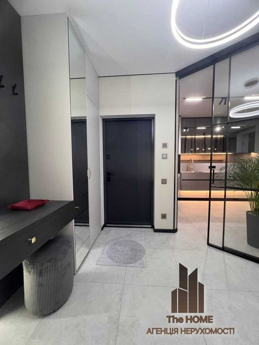 Продаж 2к квартири по вулиці Радісна 2, Софія Резиденс