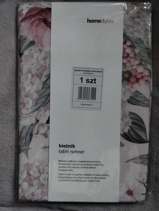 Bieżnik w subtelny kwiatowy wzór Home&You