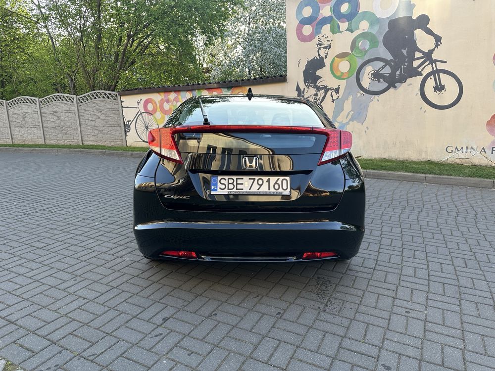 Honda Civic 5D 1.8 2014