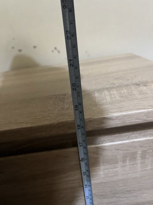 Mesinha de cabeceira