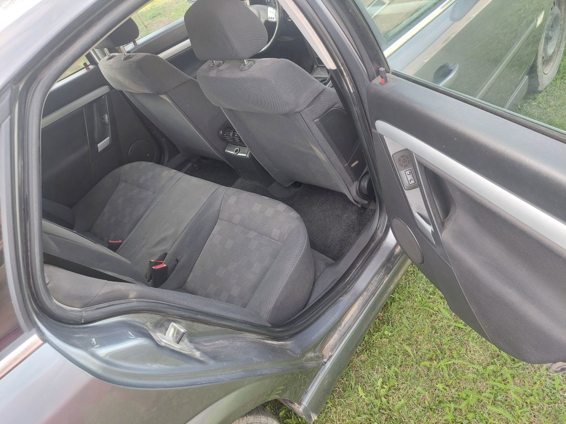 Opel vectra c gts 2.2 DTI 2003