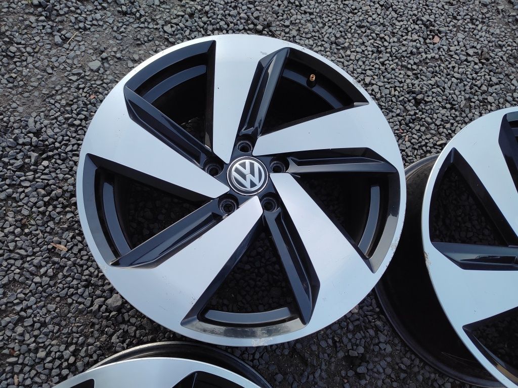 Felgi VW 5x112 R18  Golf GTI R GTD 7 7,5  Oryginalne