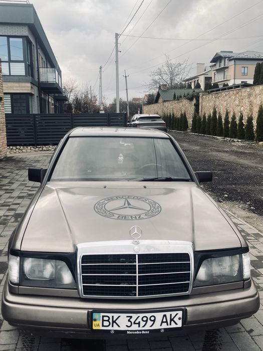 Продам свій власний автомобіль