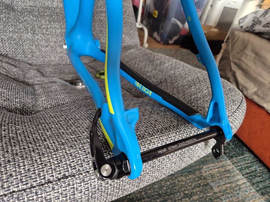 Rama MTB TREK Superfly 9.8 Carbon 29 z papierami