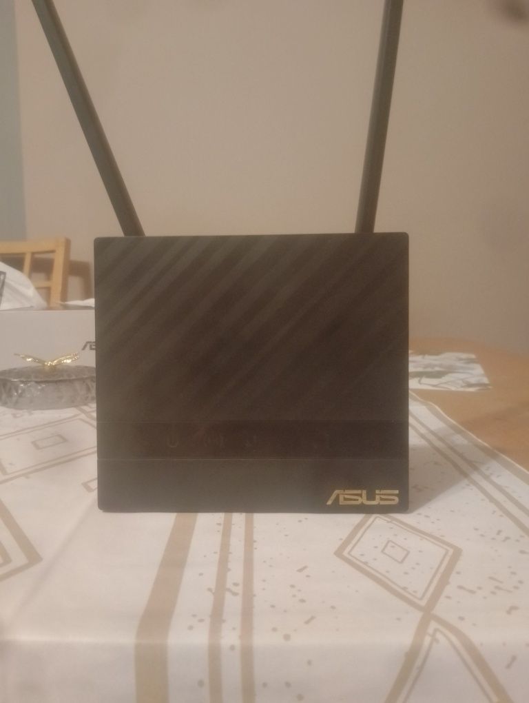 Ruter ASUS Wi-Fi LTE 4G-N16