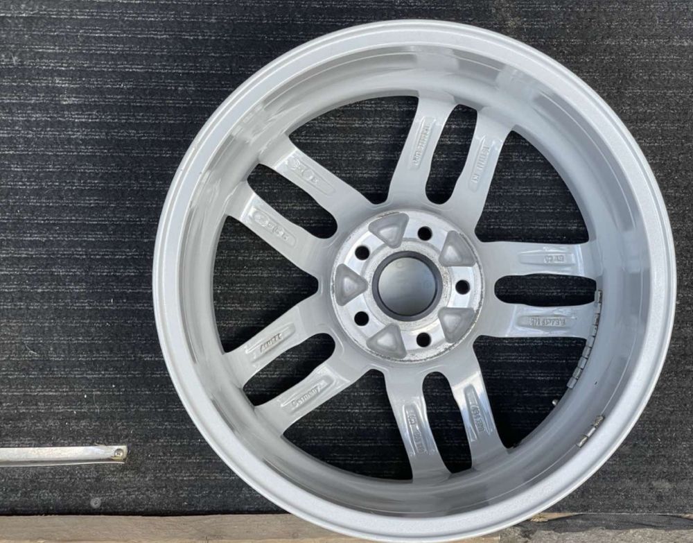 Диски R17 5/112 Audi A3 A4 A5 A6 Skoda Superb A7 A8 VW Passat B6 B7 B8