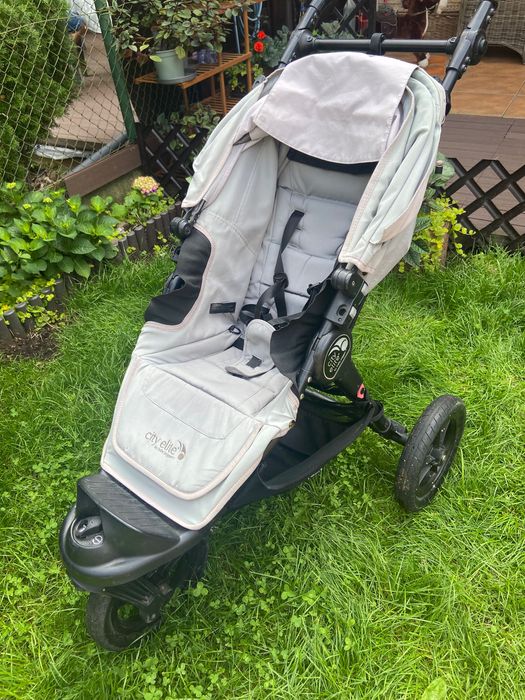 Wózek spacerowy z gondolą Baby Jogger City Elite