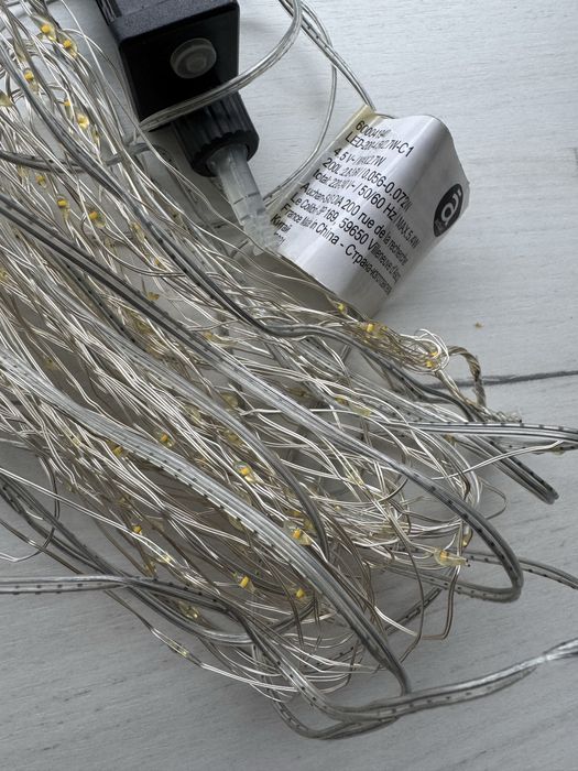 Гірлянда на ялинку гірлянда-штора