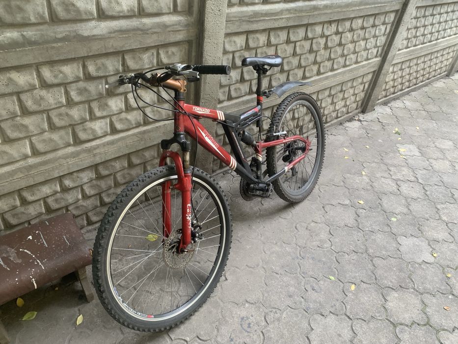 Велосипед гіірський 2-х підвіс 26”